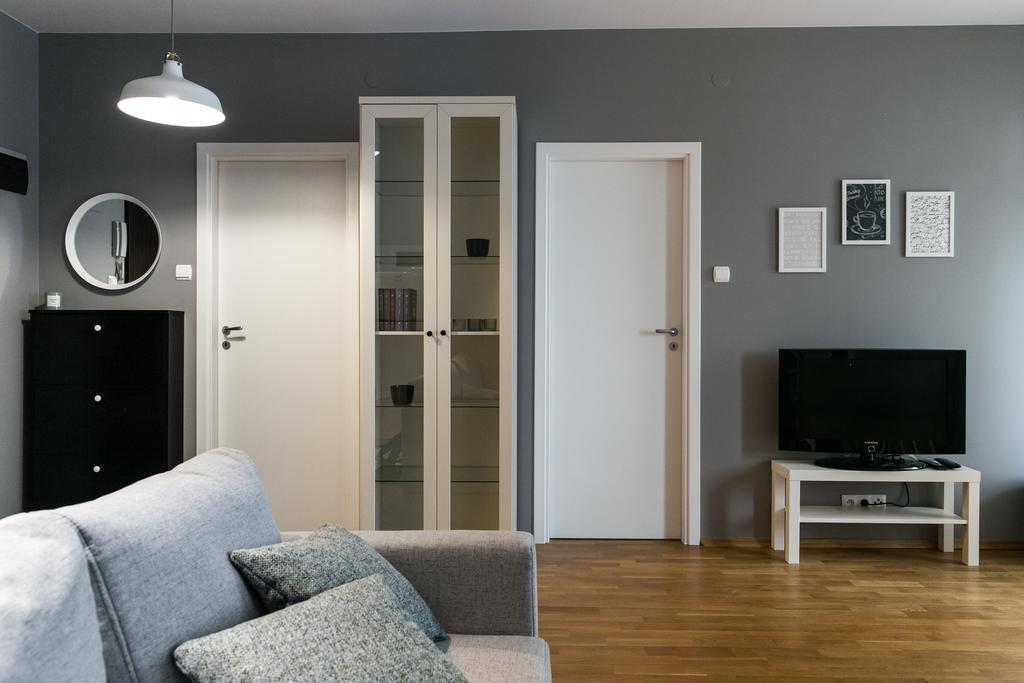 Forget Me Not Apartment Varsavia Esterno foto